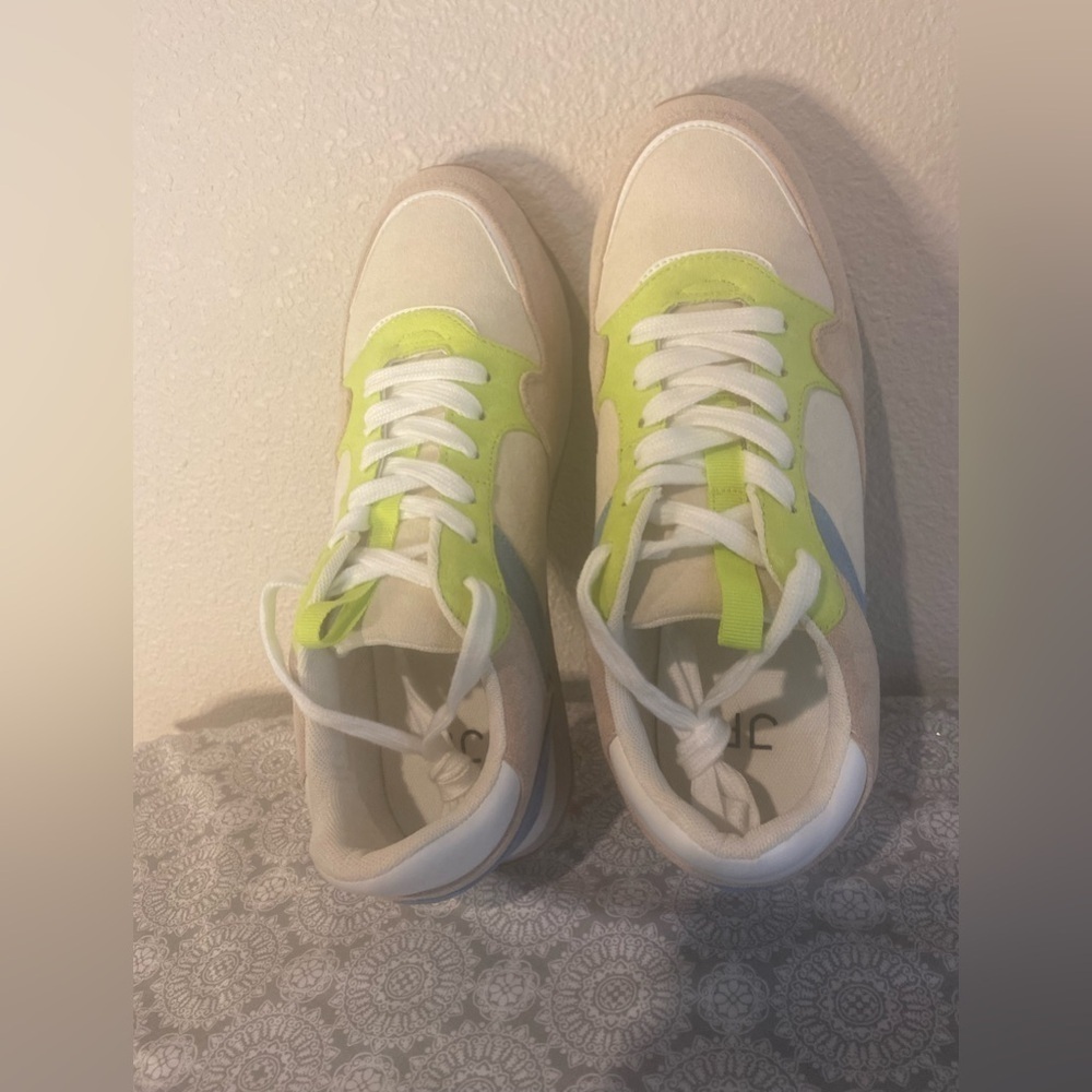JustFab~Kentucky Blue Multi~Faux Suede~Athletic Sneaker~Lace-Up Style~Size 10 - Picture 9 of 14
